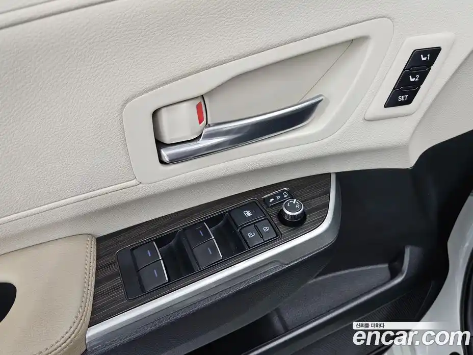Toyota Sienna 2021 2.5 вариатор, фото 12