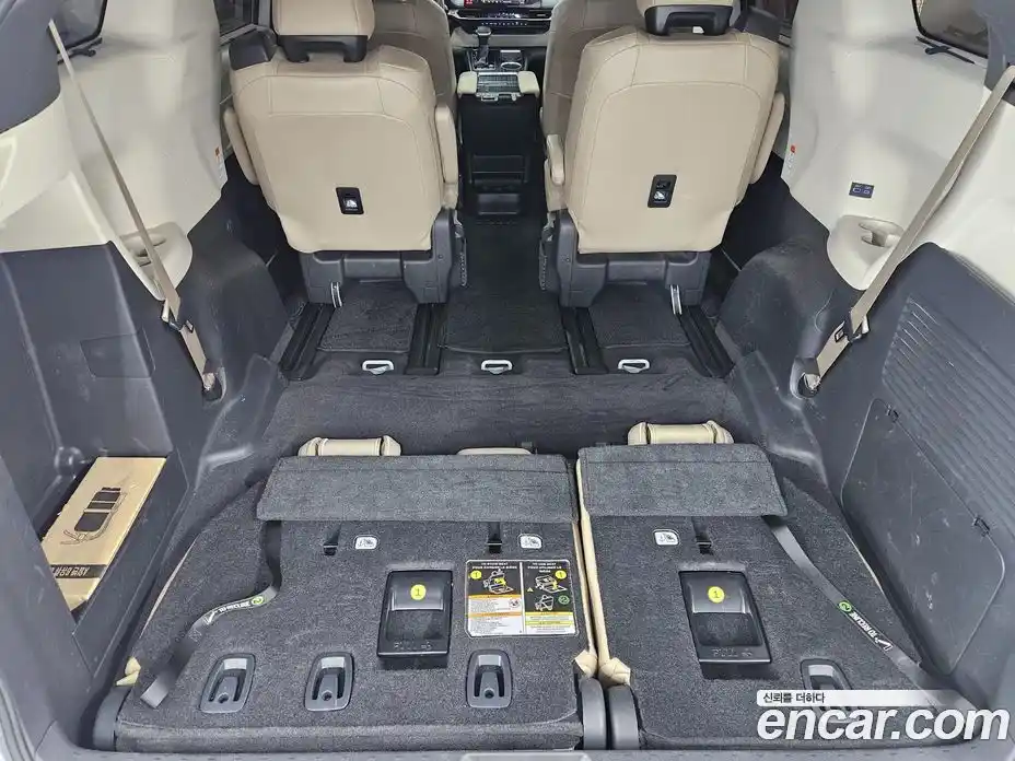 Toyota Sienna 2021 2.5 вариатор, фото 20