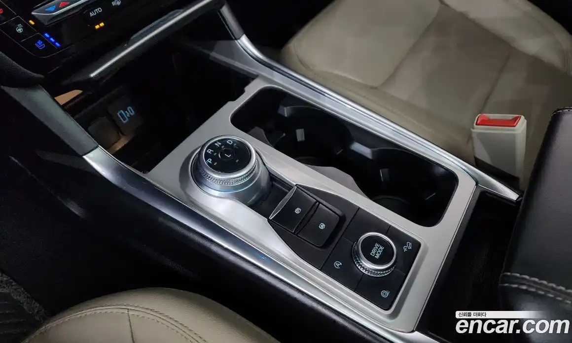 Ford Explorer 2022 2.3 автомат (гидро), фото 9