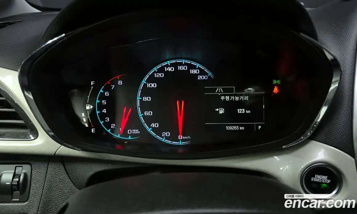 Chevrolet Spark 2015 1.0 автомат (гидро), фото 11