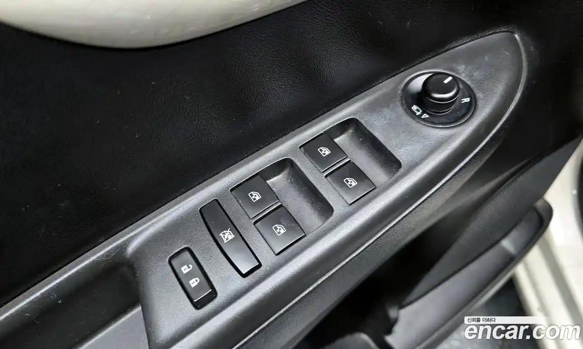 Chevrolet Spark 2015 1.0 автомат (гидро), фото 25