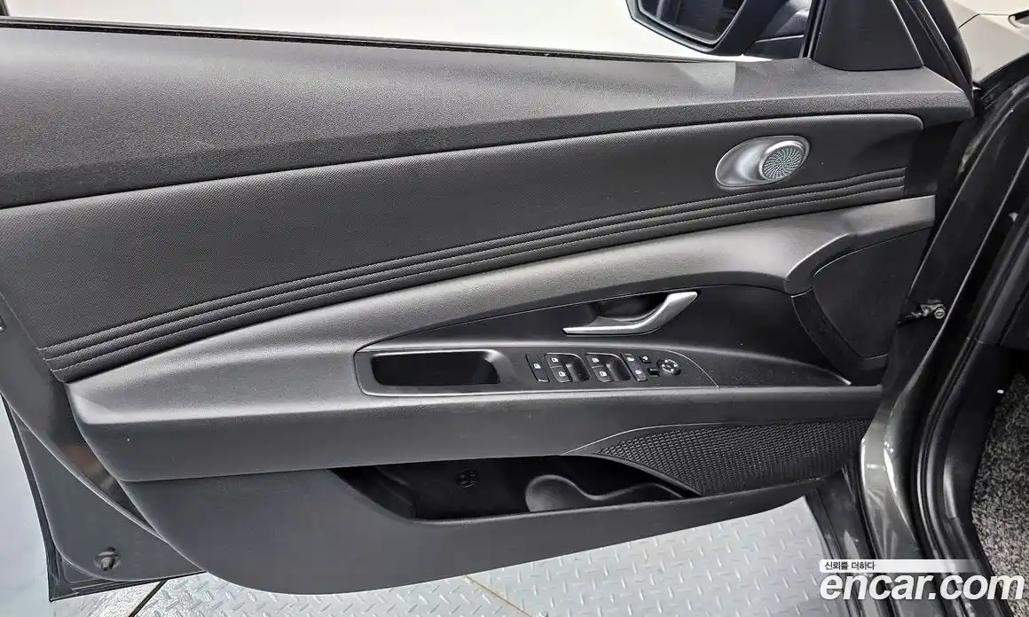 Hyundai Avante 2021 1.6 автомат (гидро), фото 14