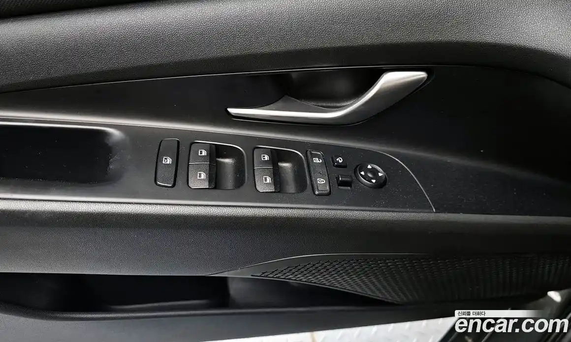 Hyundai Avante 2021 1.6 автомат (гидро), фото 27