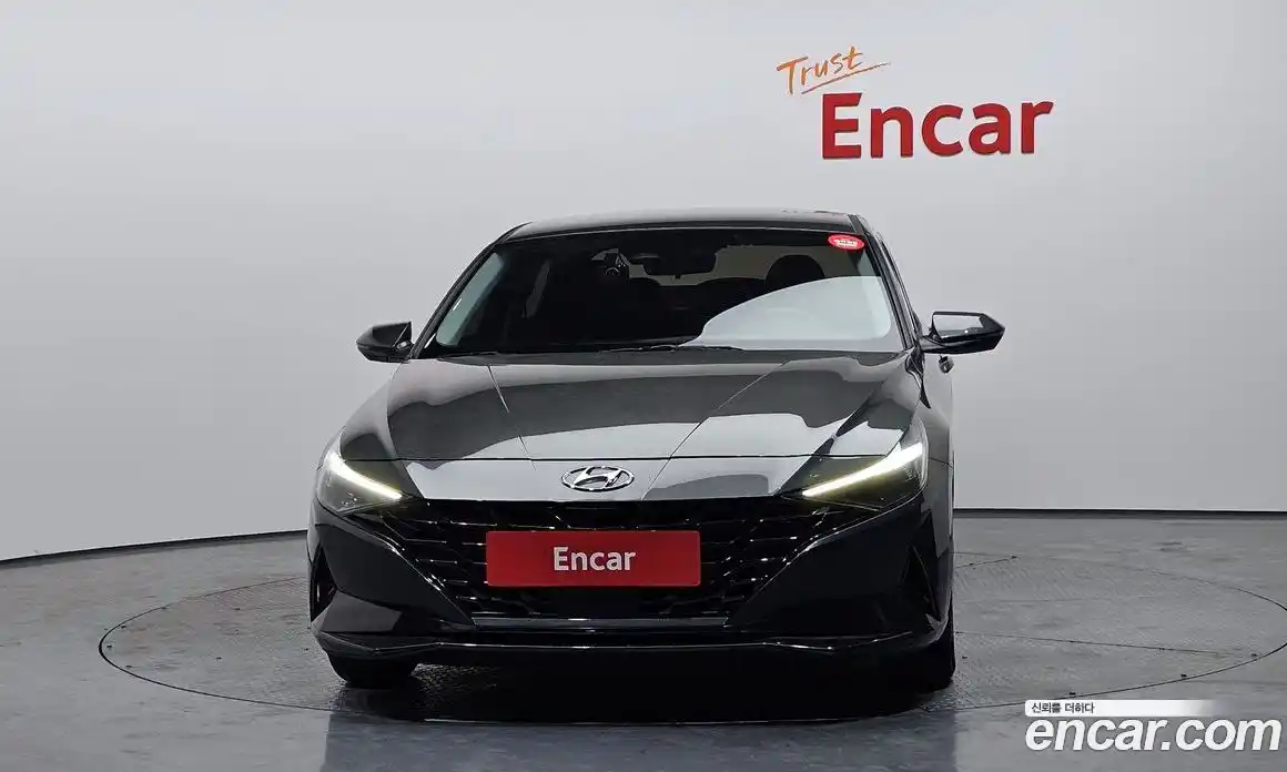 Hyundai Avante 2021 1.6 автомат (гидро), фото 3
