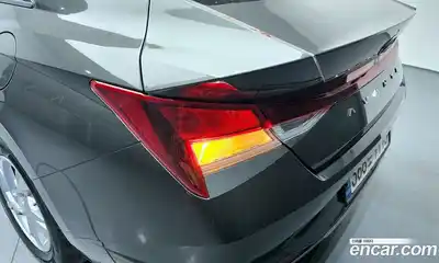 Hyundai Avante 2021 1.6 автомат (гидро), миниатюра 9