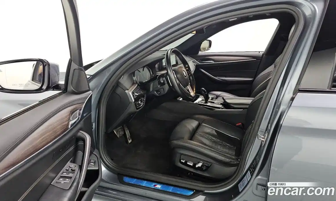 BMW 5 серия 2017 2.0 автомат (гидро), фото 13