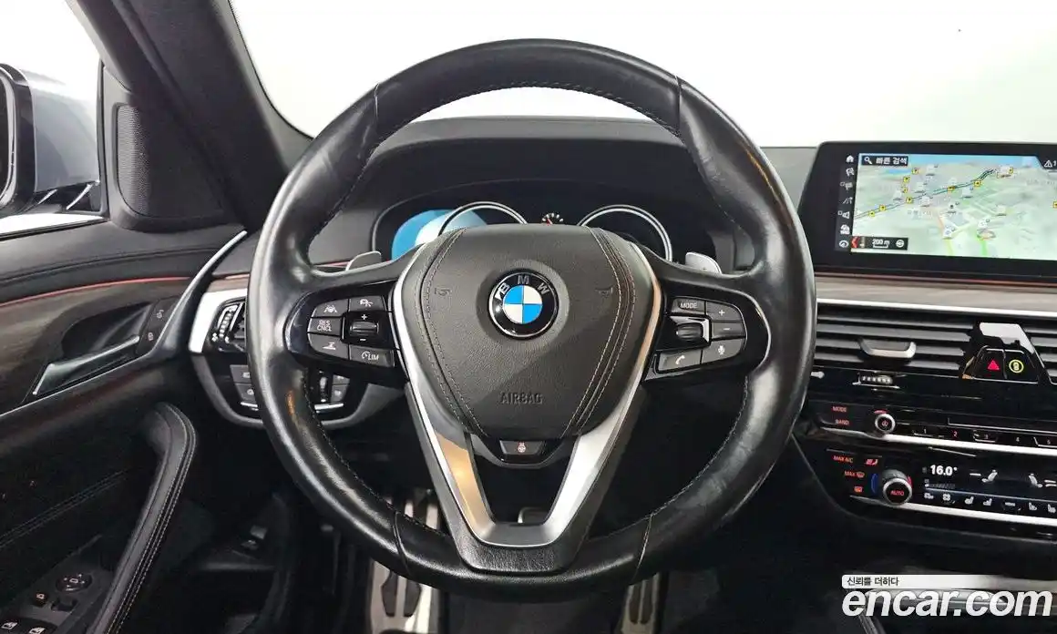 BMW 5 серия 2017 2.0 автомат (гидро), фото 17