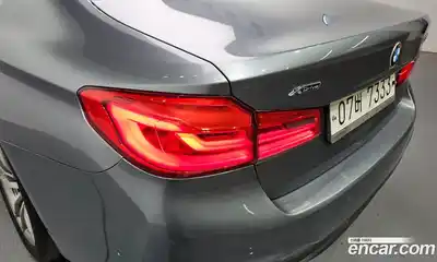 BMW 5 серия 2017 2.0 автомат (гидро), миниатюра 9
