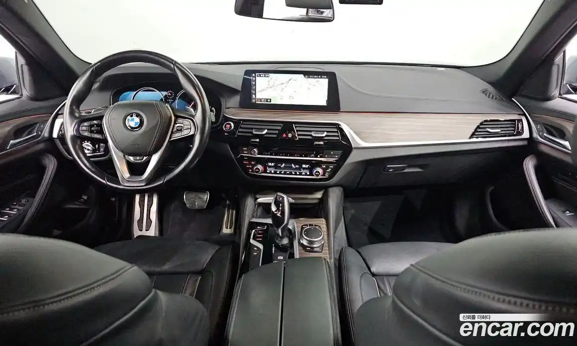 BMW 5 серия 2017 2.0 автомат (гидро), фото 10