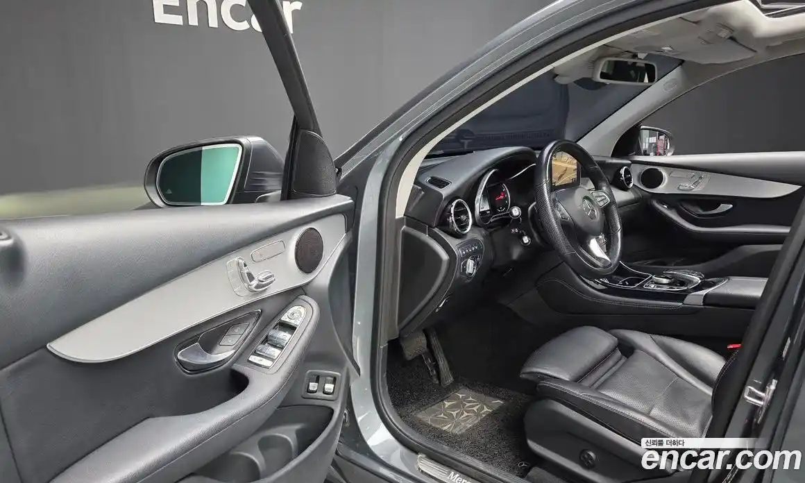 Mercedes-Benz GLC-Class 2019 2.0 автомат (гидро), фото 10