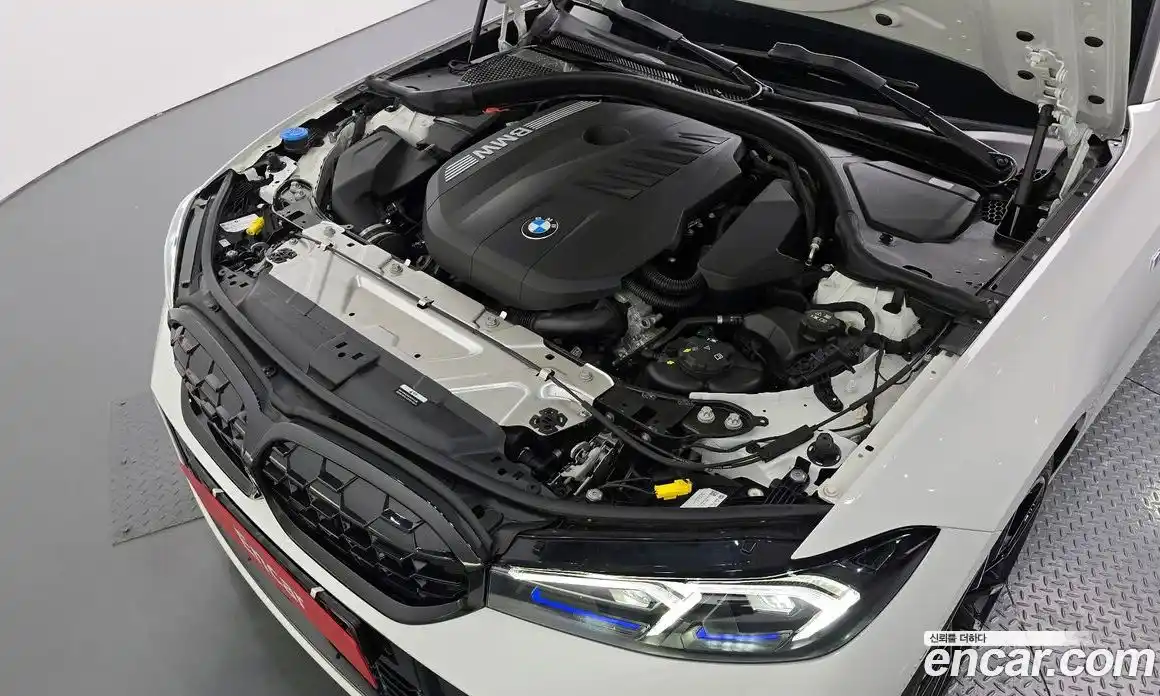 BMW 3 серия 2025 3.0 автомат (гидро), фото 6