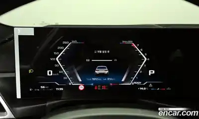 BMW 3 серия 2025 3.0 автомат (гидро), миниатюра 8