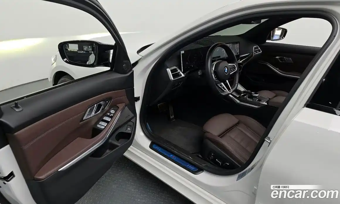 BMW 3 серия 2025 3.0 автомат (гидро), фото 10