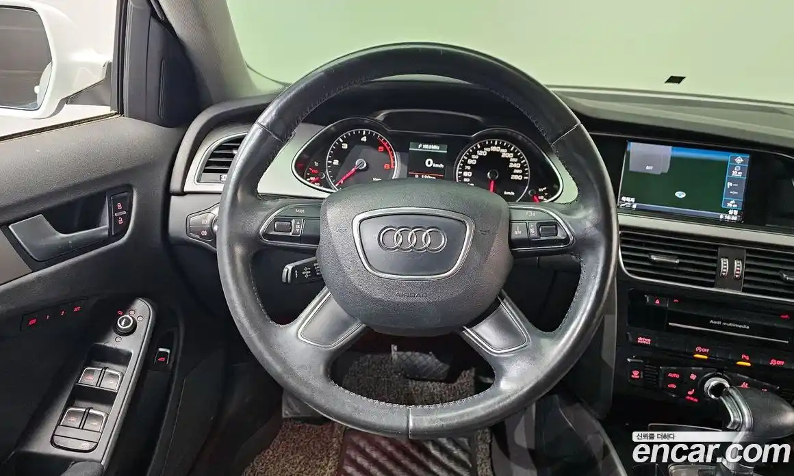 Audi A4 2012 2.0 автомат (гидро), фото 12