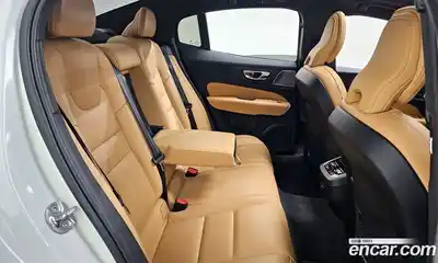 Volvo S60 2023 2.0 автомат (гидро), миниатюра 12