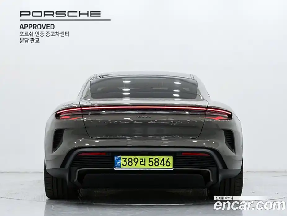 Porsche Taycan 2025 0.1 автомат (гидро), фото 4