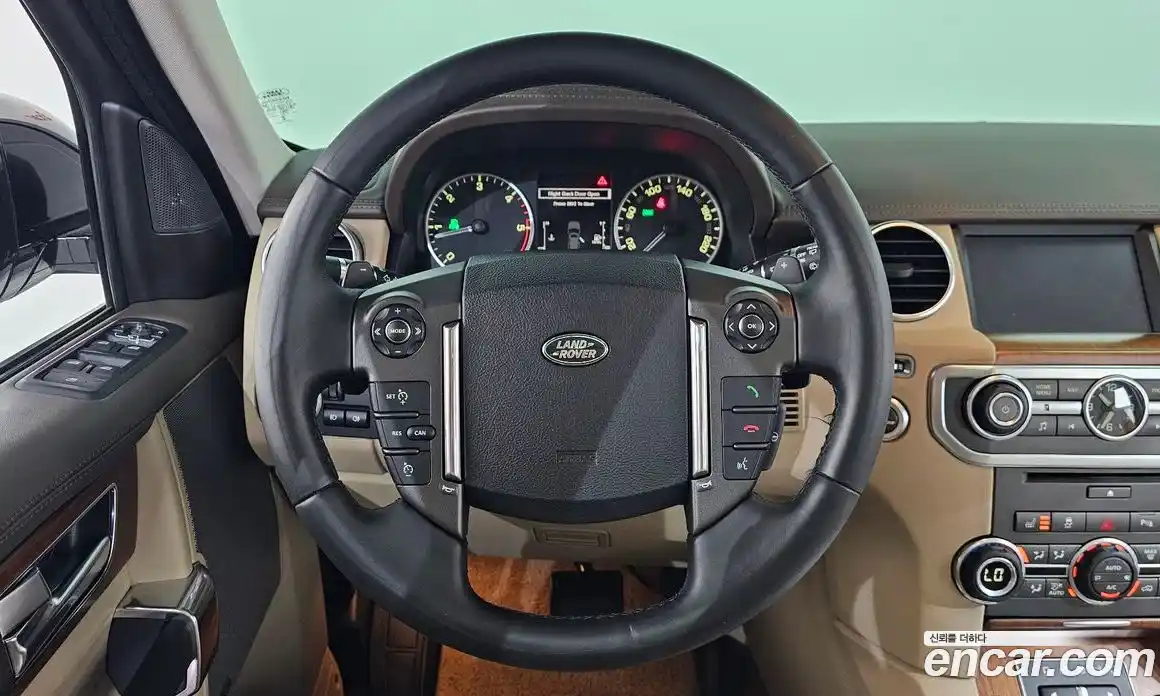 Land Rover Discovery 2016 3.0 автомат (гидро), фото 14