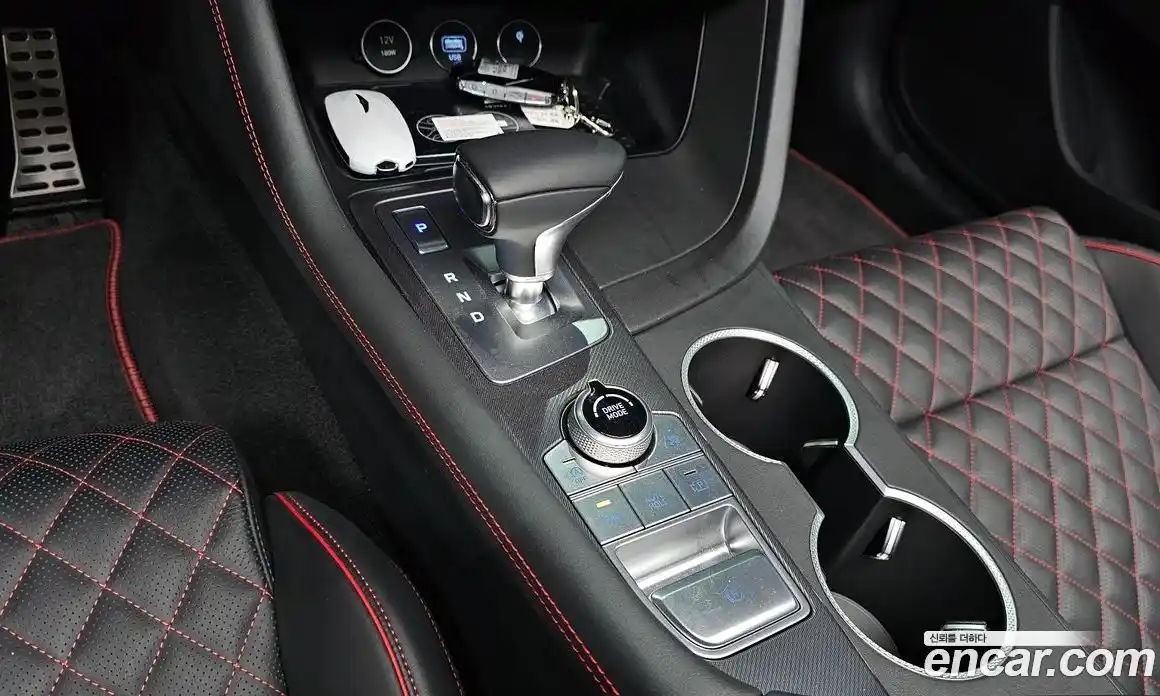 Genesis G70 2025 2.5 автомат (гидро), фото 12