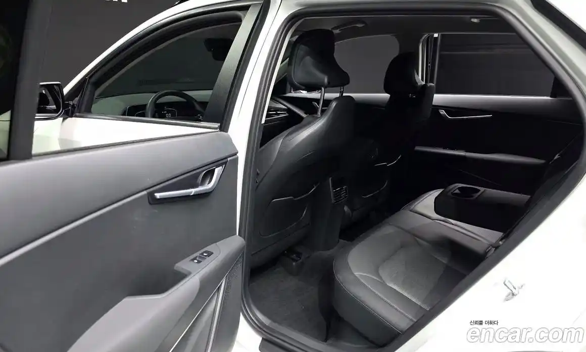 Kia Niro 2022 1.6 гидро, фото 11