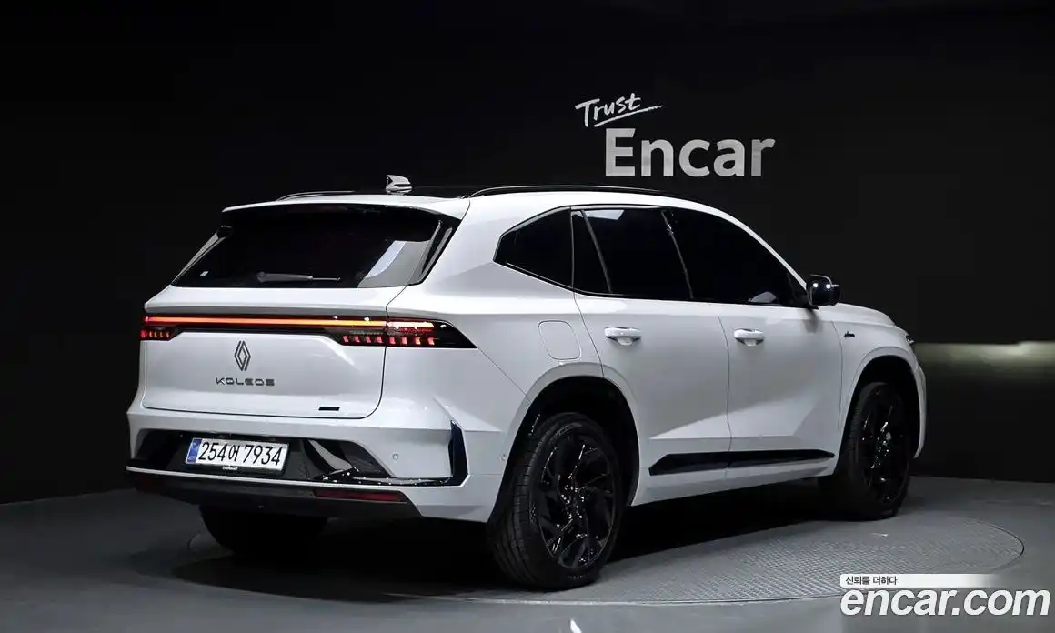 Renault Grand Koleos 2025 1.5 гидро, фото 2