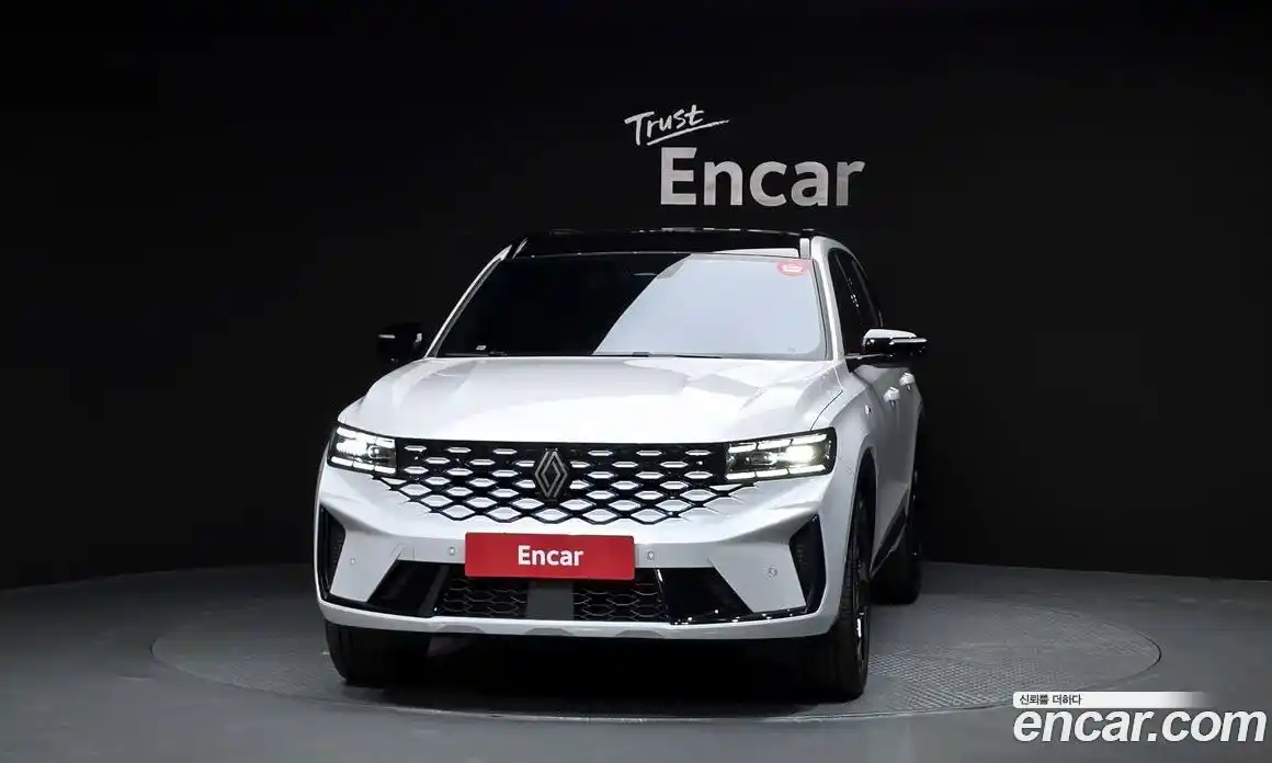 Renault Grand Koleos 2025 1.5 гидро, фото 3