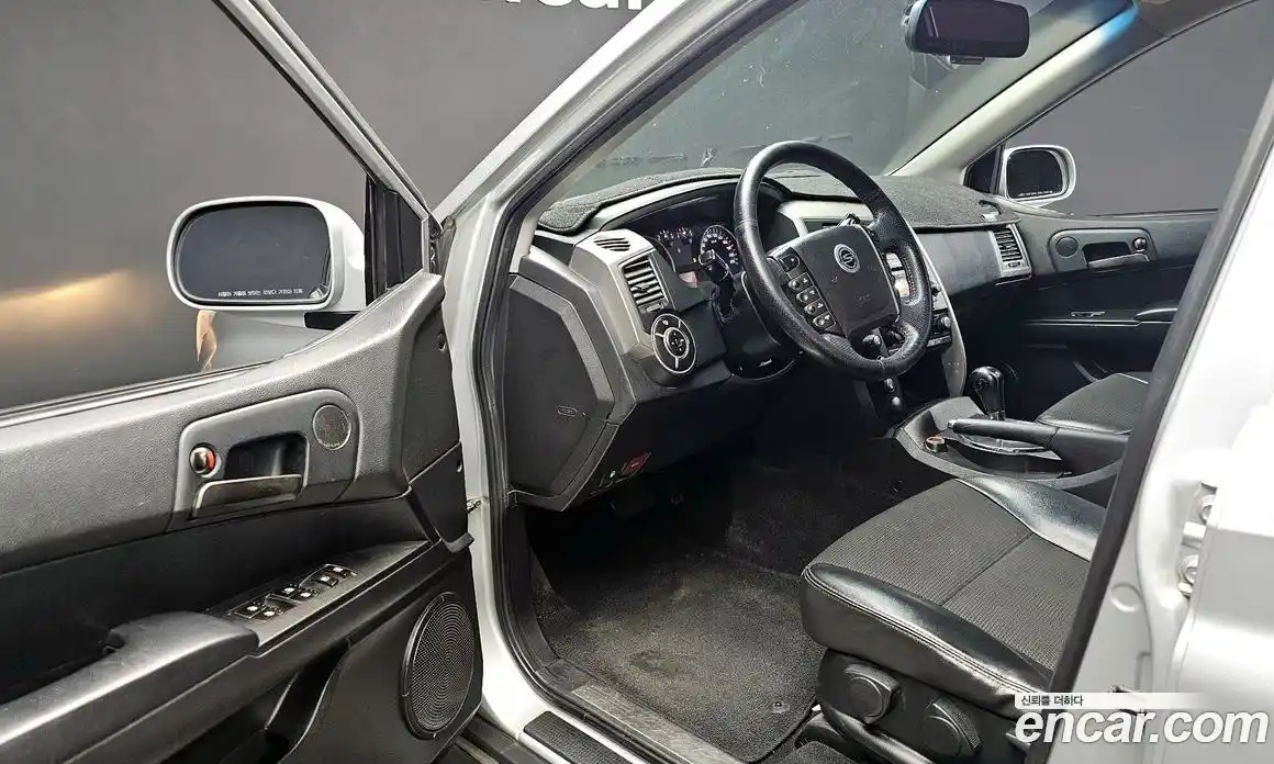 SsangYong Korando 2012 2.0 автомат (гидро), фото 10