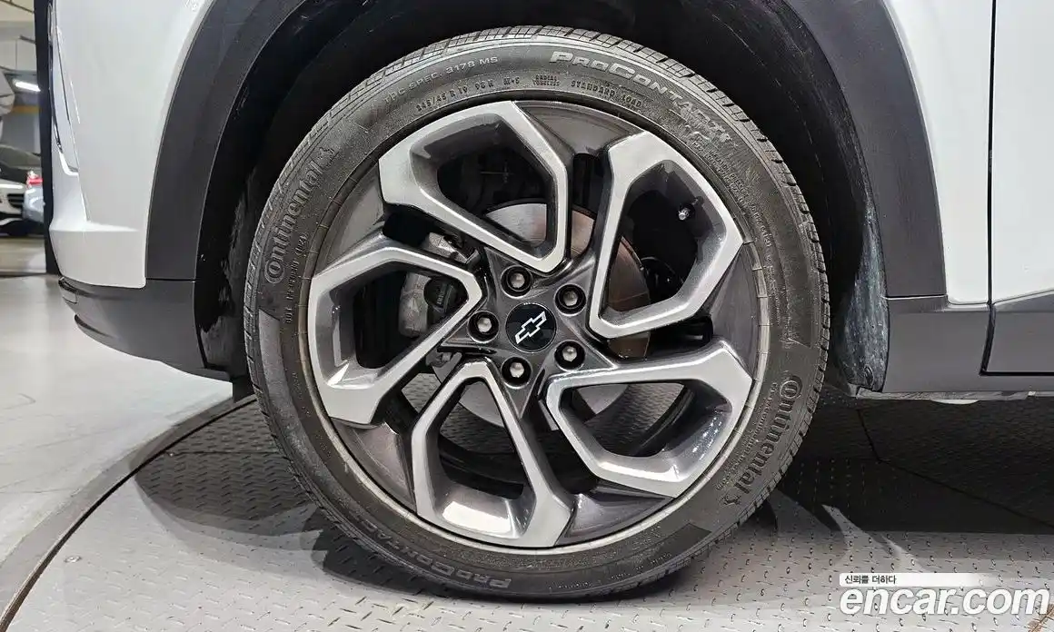 Chevrolet Trax 2024 1.2 гидро, фото 5