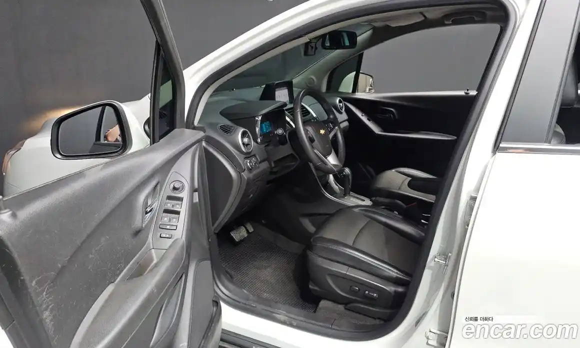 Chevrolet Trax 2015 1.4 автомат (гидро), фото 13