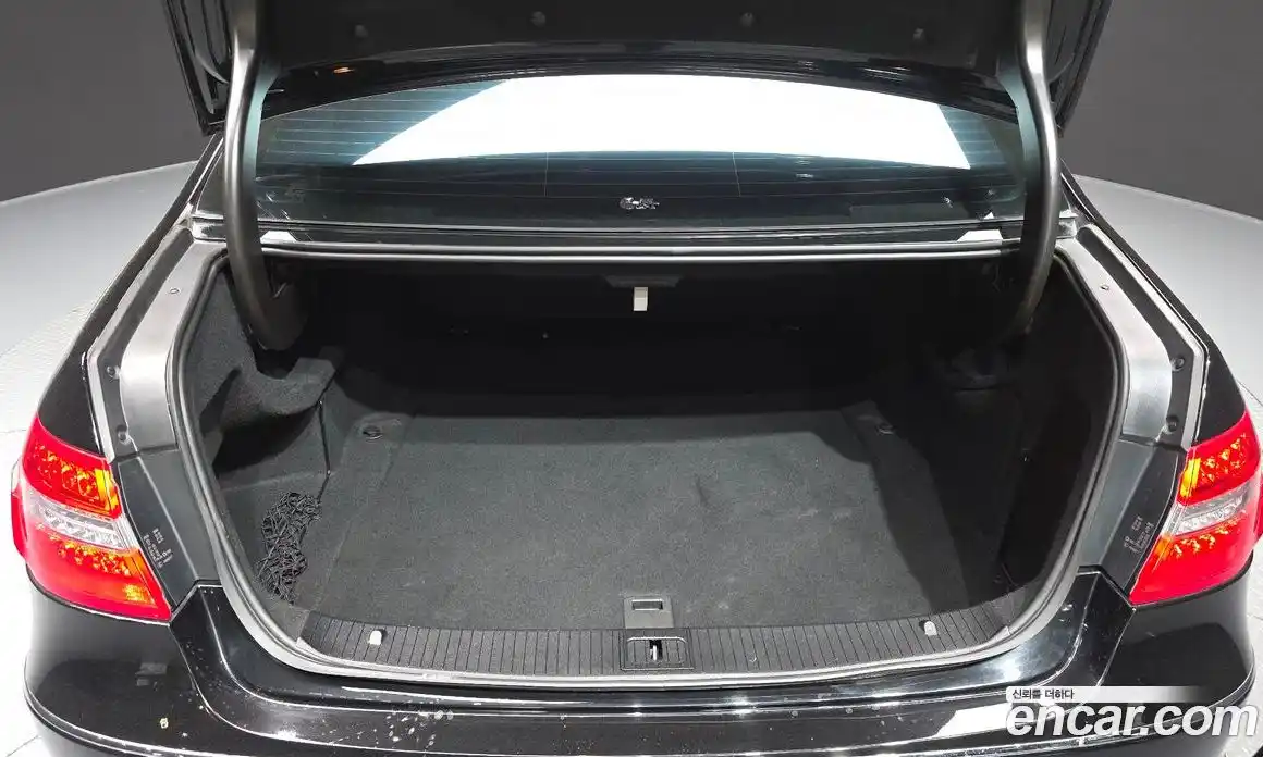 Mercedes-Benz E-Class 2011 3.5 гидро, фото 20