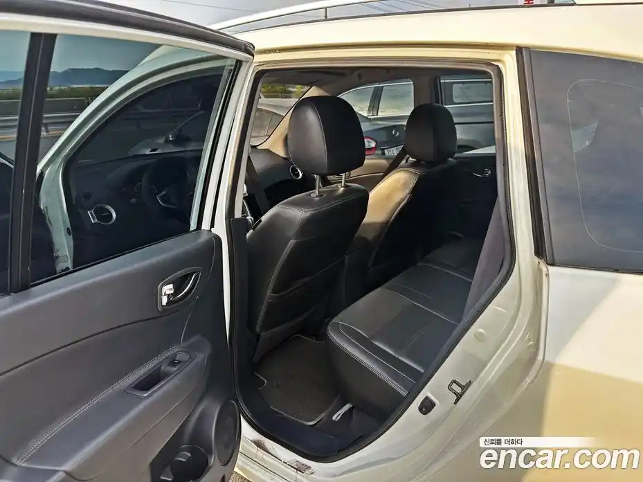 Renault QM5 2015 2.0 гидро, фото 10