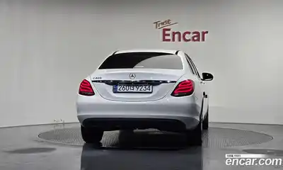 Mercedes-Benz C-Class 2017 2.0 автомат (гидро), миниатюра 4