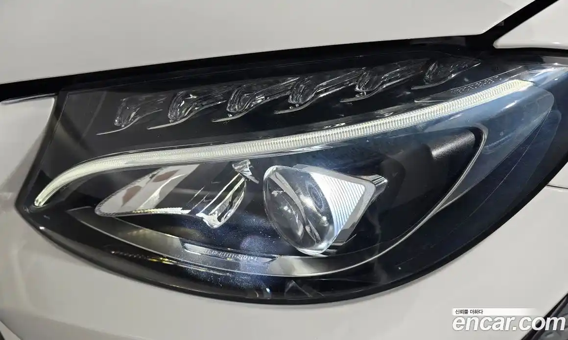 Mercedes-Benz C-Class 2017 2.0 автомат (гидро), фото 8