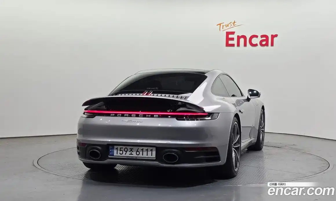 Porsche 911 2024 3.0 автомат (гидро), фото 4