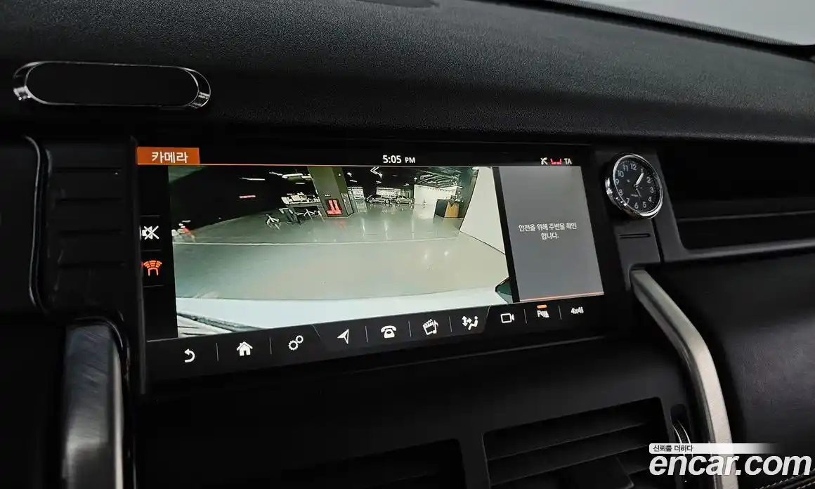 Land Rover Discovery Sport 2018 2.0 автомат (гидро), фото 21