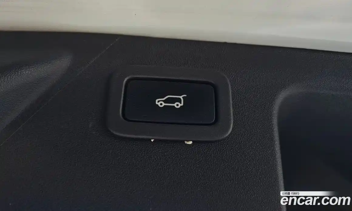 Land Rover Discovery Sport 2018 2.0 автомат (гидро), фото 23