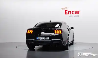 Ford Mustang 2025 2.3 автомат (гидро), миниатюра 4
