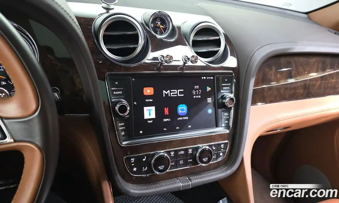Bentley Bentayga 2017 6.0 гидро, фото 14