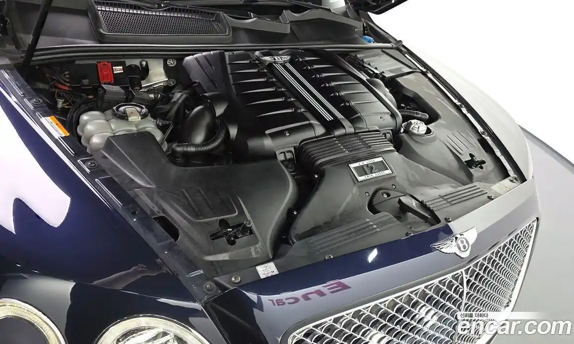 Bentley Bentayga 2017 6.0 гидро, фото 6