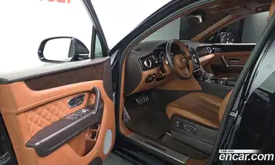 Bentley Bentayga 2017 6.0 гидро, миниатюра 10