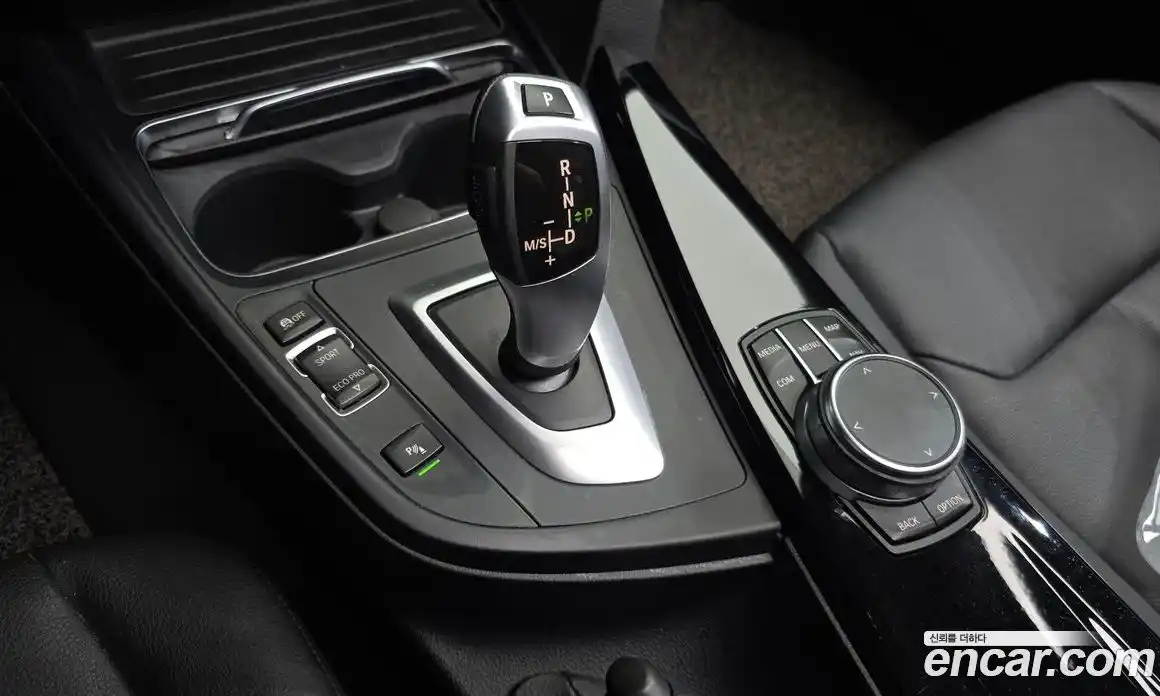 BMW 3 серия 2020 2.0 автомат (гидро), фото 11