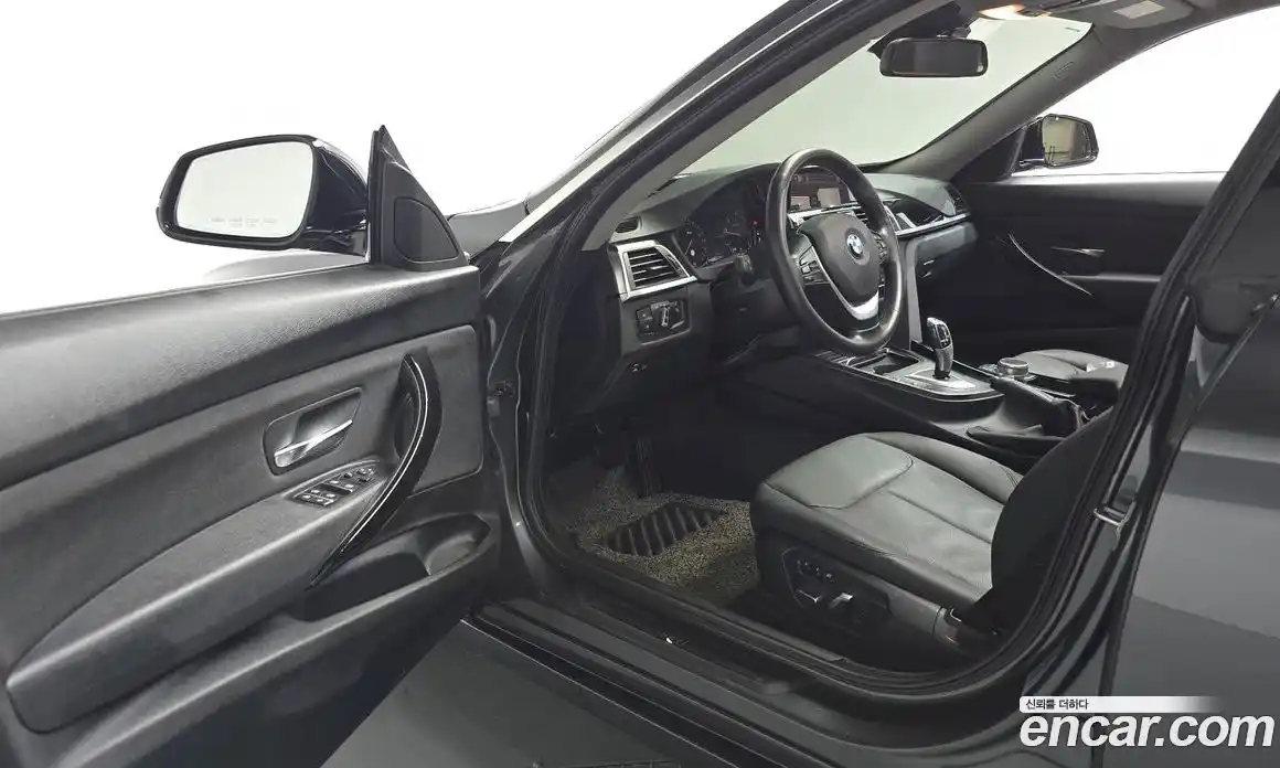 BMW 3 серия 2020 2.0 автомат (гидро), фото 12