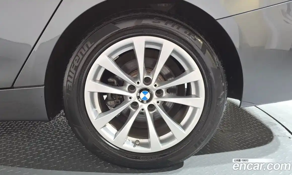 BMW 3 серия 2020 2.0 автомат (гидро), фото 6
