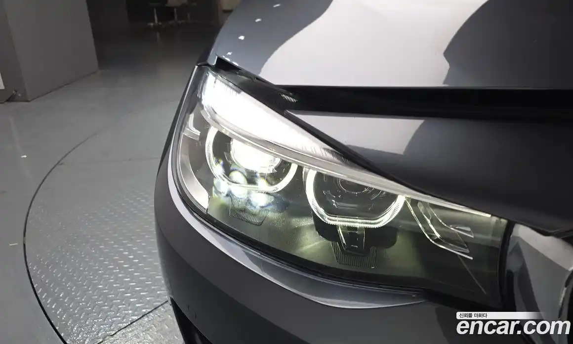 BMW 3 серия 2020 2.0 автомат (гидро), фото 7