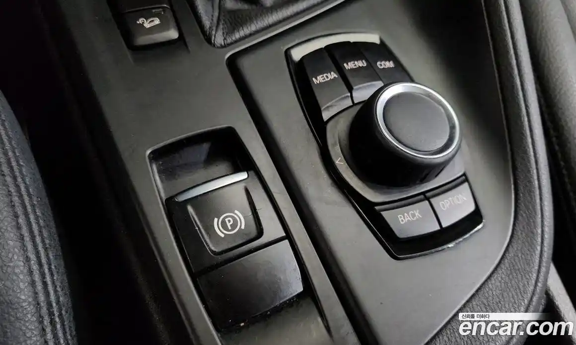 BMW X1 2018 2.0 гидро, фото 19