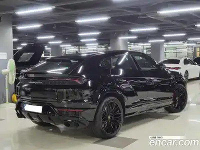 Lamborghini Urus 2025 4.0 гидро, миниатюра 3