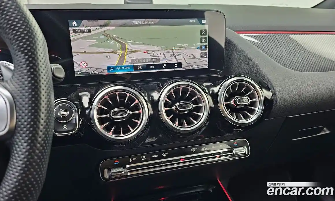 Mercedes-Benz GLA-Class 2022 2.0 гидро, фото 14
