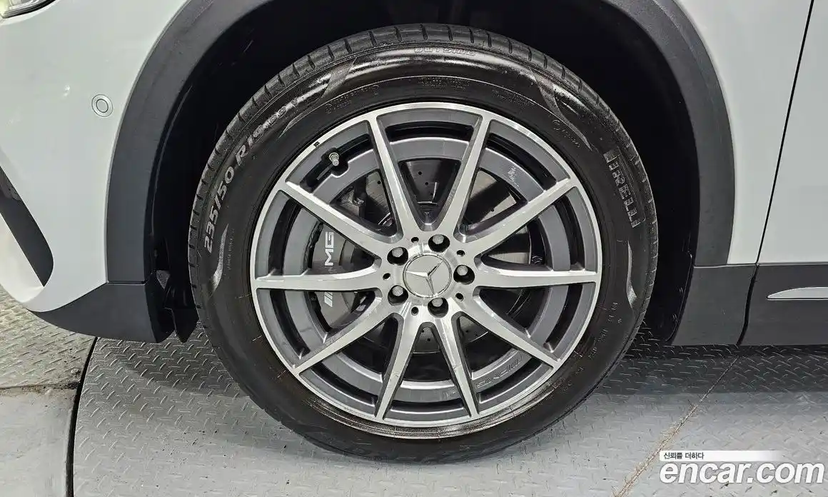 Mercedes-Benz GLA-Class 2022 2.0 гидро, фото 5