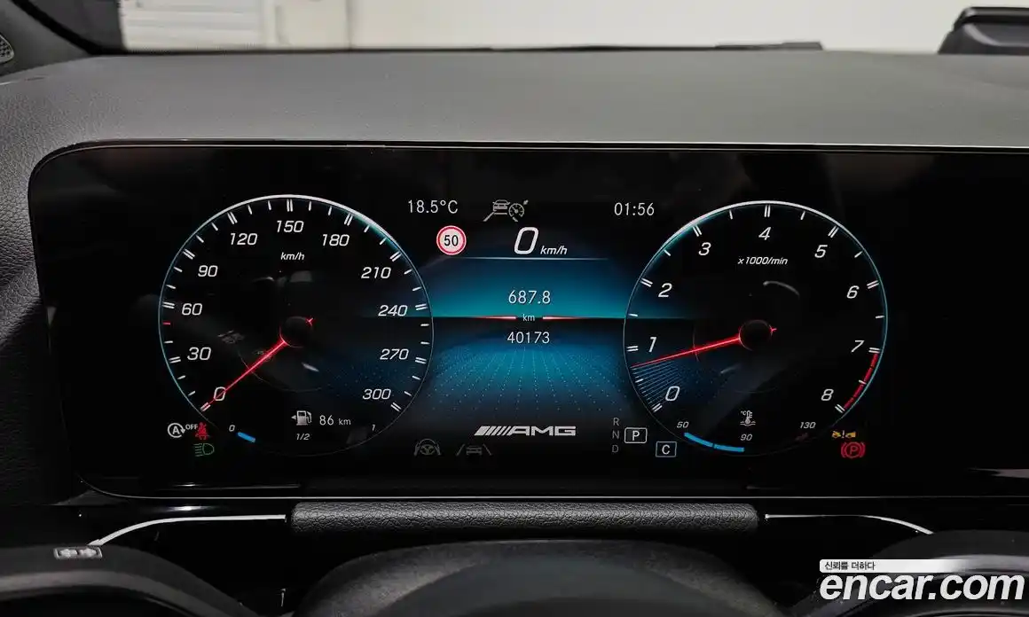 Mercedes-Benz GLA-Class 2022 2.0 гидро, фото 8