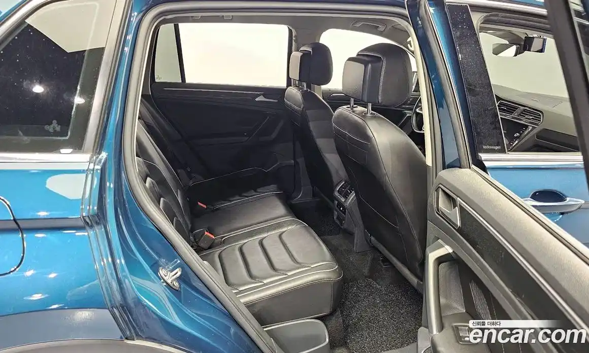 Volkswagen Tiguan 2021 2.0 автомат (гидро), фото 18
