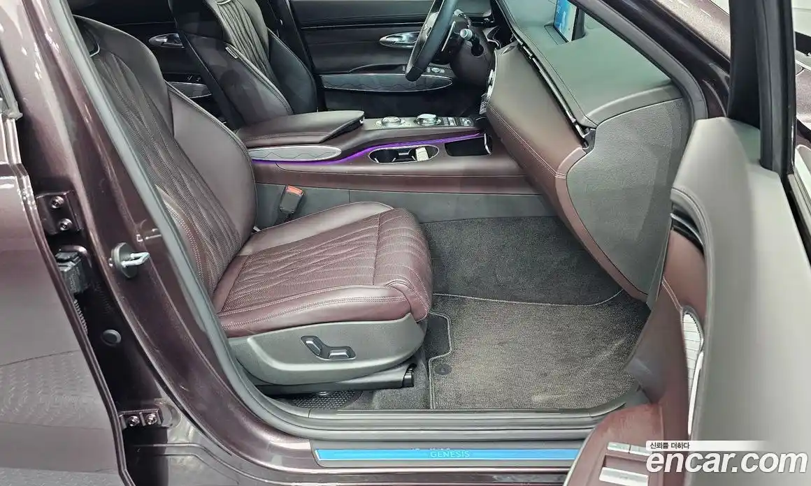 Genesis GV70 2023 2.5 гидро, фото 11